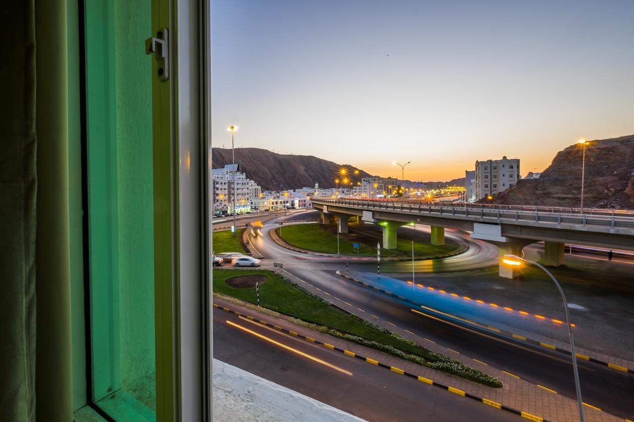 Al Jisr Hotel Маскат Екстер'єр фото